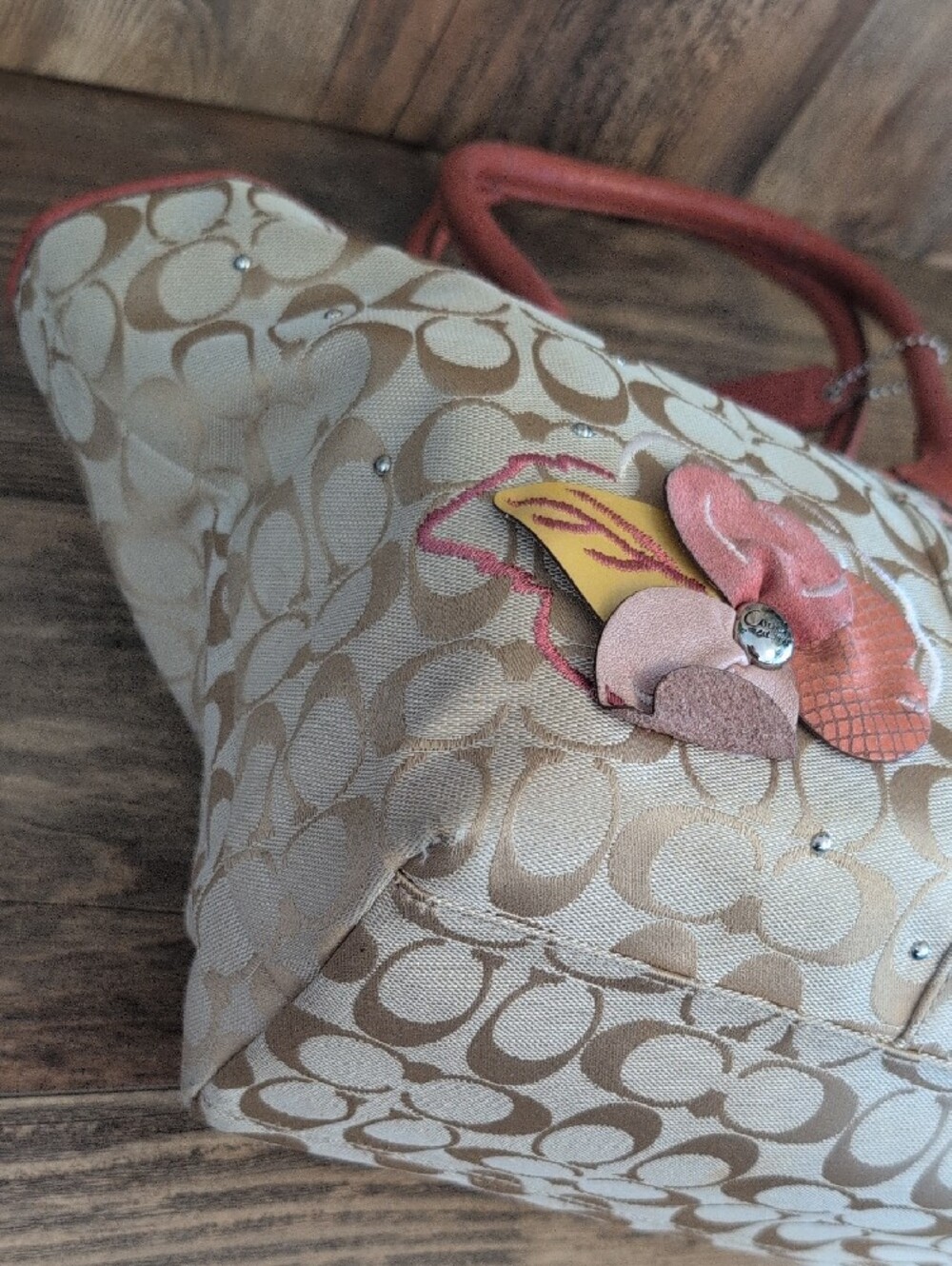 Coach Bleecker Signature Floral FF16276 Tan Pink Floral Tote Bag w/Leather M409 - Picture 7 of 13